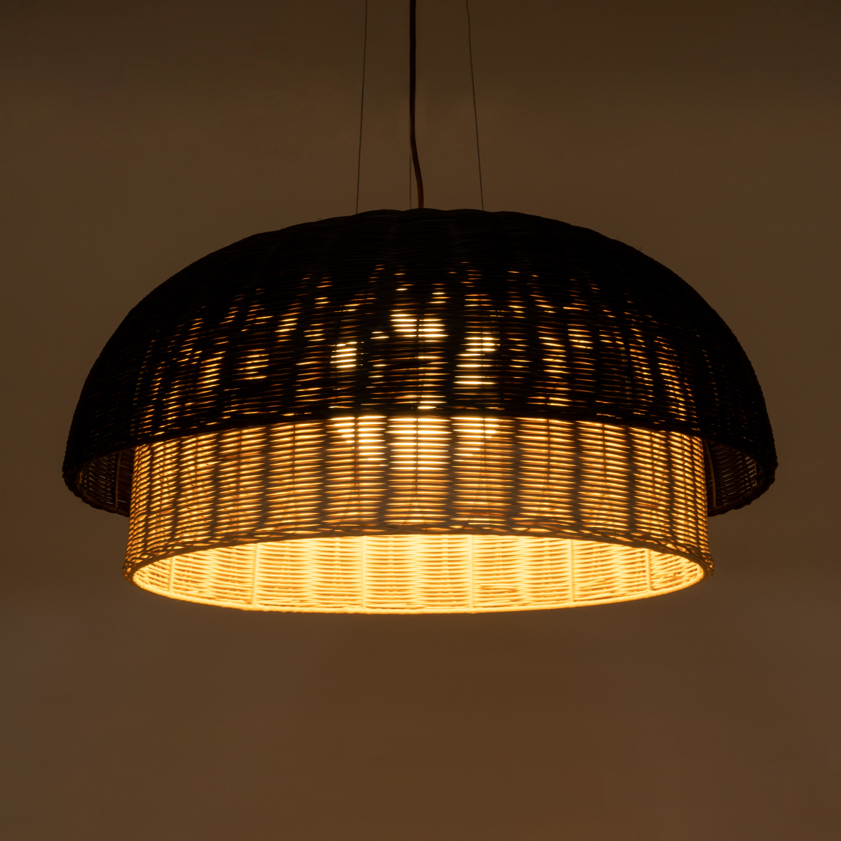 GLOBOSTAR® CORSICA 02216 Boho Κρεμαστό Φωτιστικό Οροφής με Ντουί 1 x E27 AC 220-240V IP20 - Μαύρο & Μπεζ - Μ70 x Π70 x Υ35cm - Image 3