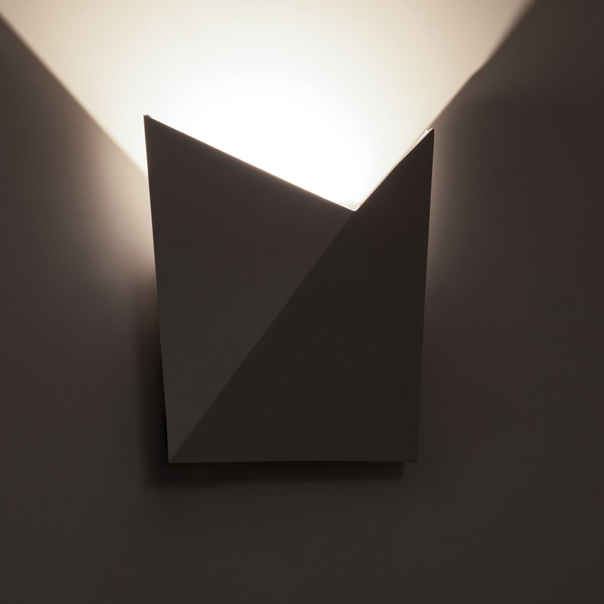 GLOBOSTAR® STEALTH 60521 Μοντέρνο Φωτιστικό Τοίχου - Απλίκα LED 10W 1100lm 60° AC 220-240V Αδιάβροχο IP65 Φυσικό Λευκό 4500K - Bridgelux COB Chip & TÜV SÜD Driver - Λευκό Ματ - Μ17 x Π7.5 x Υ17cm - 5 Χρόνια Εγγύηση - Image 8