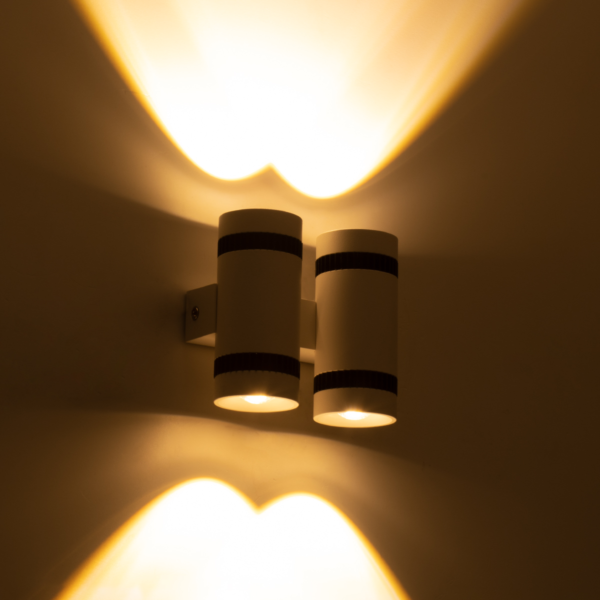 GLOBOSTAR® CANNONAL 60578 Μοντέρνο Φωτιστικό Τοίχου - Απλίκα LED 20W 2300lm 30° AC 220-240V IP20 Θερμό Λευκό 2700K - Bridgelux COB Chip & TÜV SÜD Driver - Μαύρο Ματ & Λευκό Ματ - Μ12 x Π6.5 x Υ11cm - 3 Χρόνια Εγγύηση - Image 8