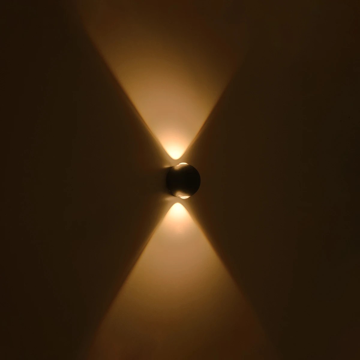 GLOBOSTAR® VEGA 60672 Μοντέρνο Φωτιστικό Τοίχου - Απλίκα LED 6W 750lm 30° AC 220-240V Αδιάβροχο IP65 Θερμό Λευκό 2700K - Bridgelux COB Chip & TÜV SÜD Driver - Μαύρο Ματ - Μ10 x Π7.5 x Υ10cm - 5 Χρόνια Εγγύηση - Image 8