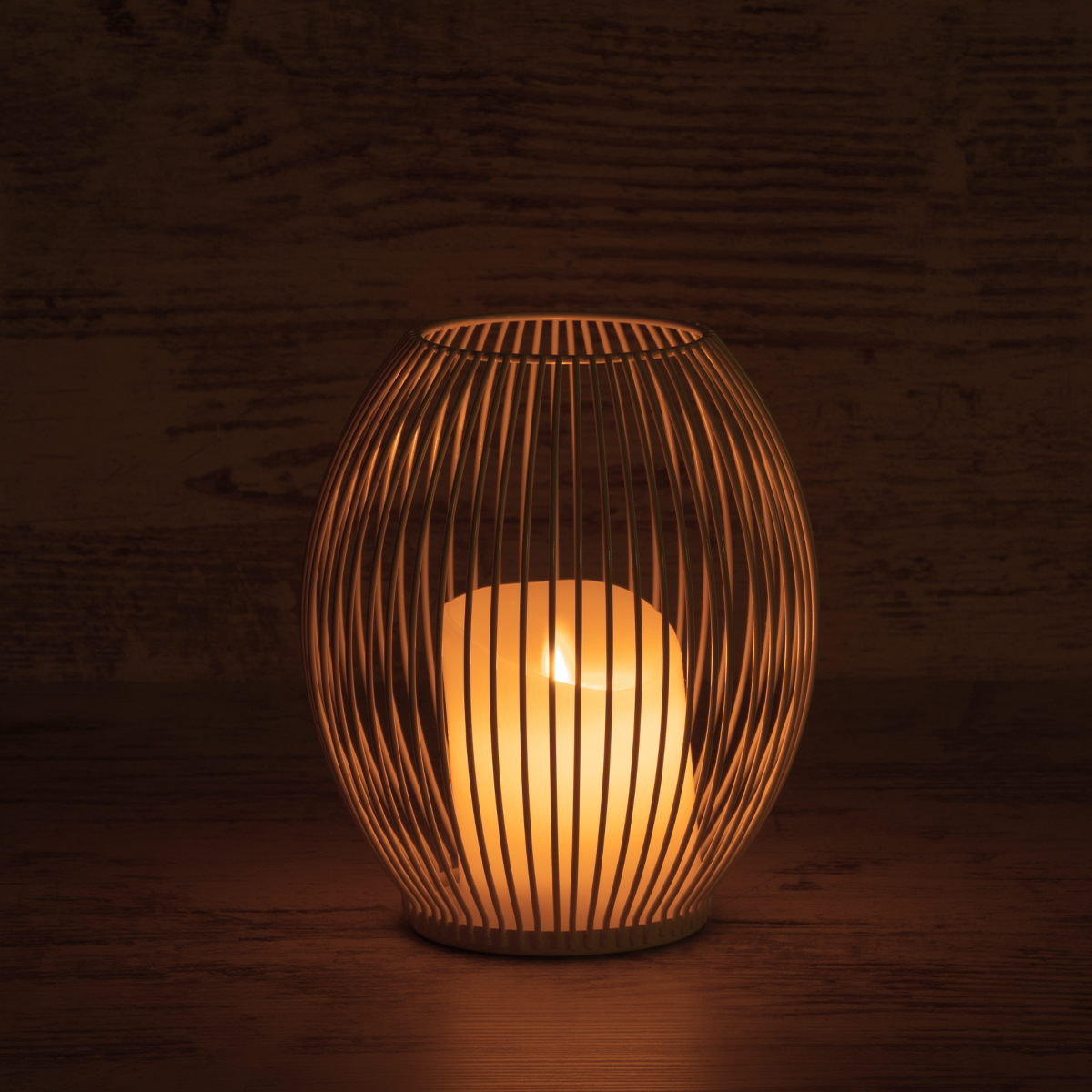GloboStar® CANDLE 76491 Διακοσμητικό Realistic Κερί με LED Εφέ Κινούμενης Φλόγας - Μπαταρίας 2 x AA (Δεν Συμπεριλαμβάνονται) & Ασύρματο Χειριστήριο IR Θερμό Λευκό 2700K Dimmable Λευκό Φ16 x Υ18cm - Image 6