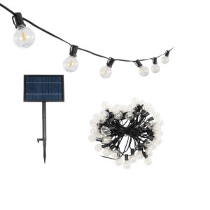 GLOBOSTAR® TWILIGHT 79669 Μοντέρνο Φωτιστικό Κήπου Γιρλάντα 14.5m με 50 Λάμπες LED 30W 2700lm 360° DC 3.6V με Φωτοβολταϊκό Panel 5.5V 5W & Επαναφορτιζόμενη Μπαταρία Li-ion 3.7V 3x18650 6600mAh Αδιάβροχο IP65 Θερμό Λευκό 2700Κ Dimmable - Sanan SMD Chip - Μαύρο & Διάφανο - Μ1450 x Π4 x Υ7cm - 2 Χρόνια Εγγύηση